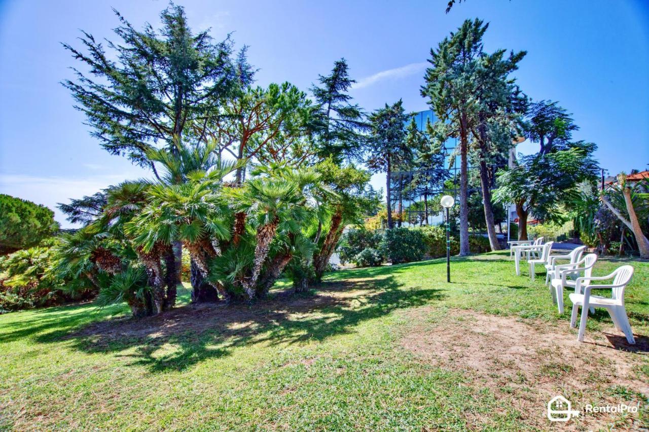 Appartement Free Parking-sea View, With Pool & Garden